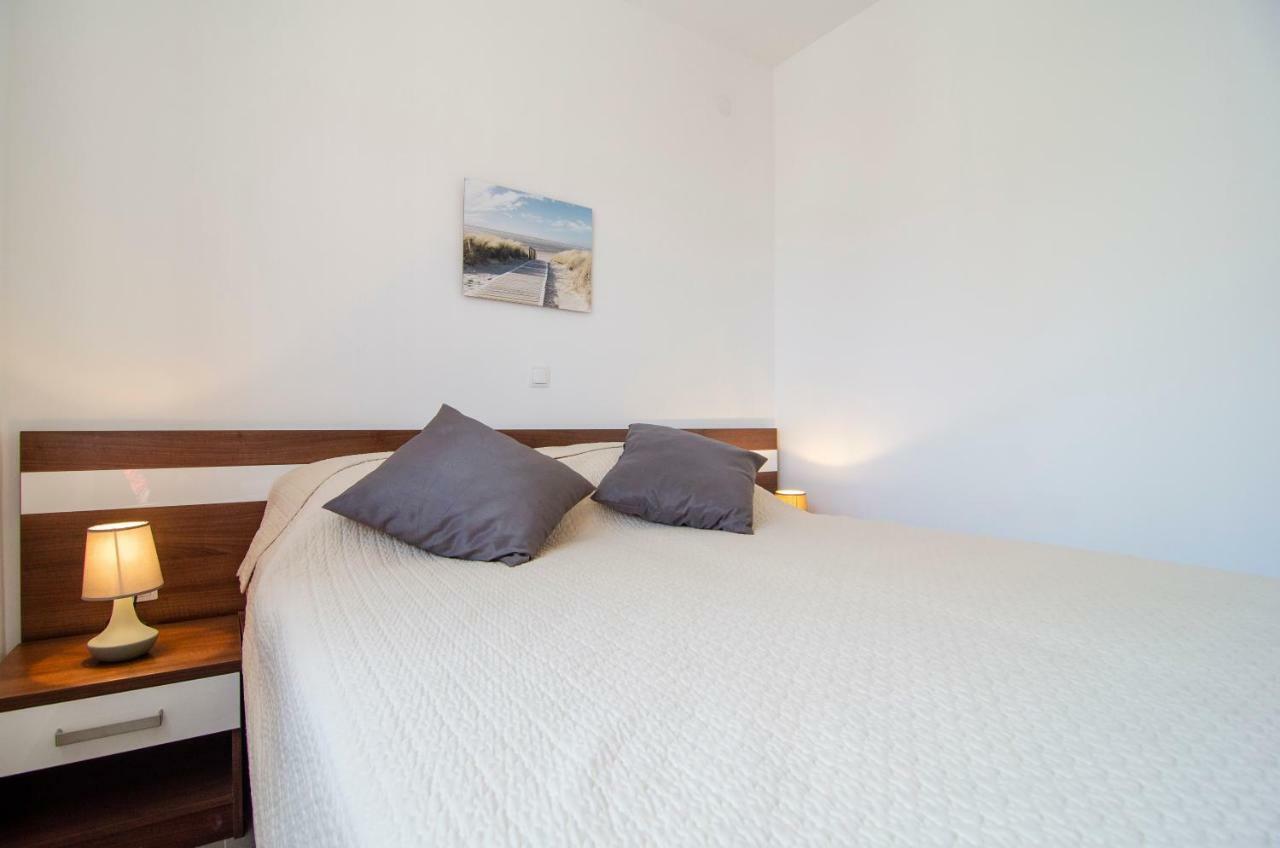 Apartments Sara 4 ボル エクステリア 写真